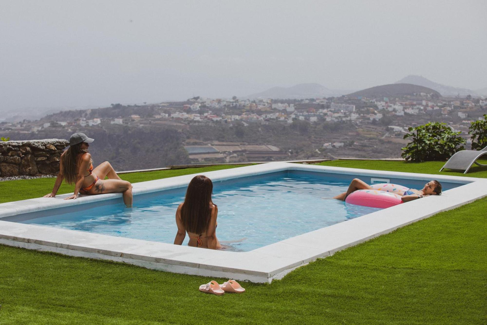 Villa Alegria Gran Canaria Piscina Climatizada Лас-Пальмас-де-Гран-Канария Экстерьер фото